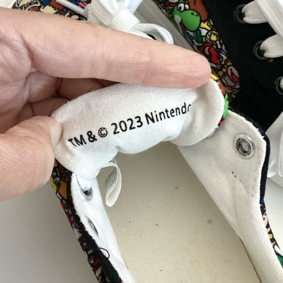 \Nintendo\ NWOT Kid’s Super Mario Sneakers - Picture 9 of 12